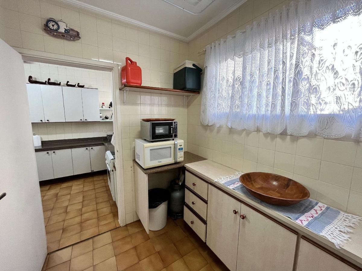 Super Aconchegante E Espacoso - Sacada Ampla E Perto Da Praia - Super Confortavel - Ap. 13 - Ed. Maison Du Parc Гуаружа Екстериор снимка