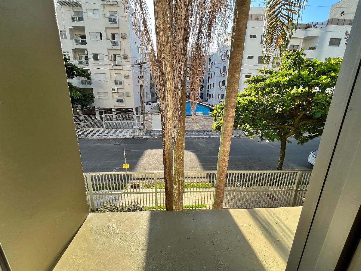 Super Aconchegante E Espacoso - Sacada Ampla E Perto Da Praia - Super Confortavel - Ap. 13 - Ed. Maison Du Parc Гуаружа Екстериор снимка